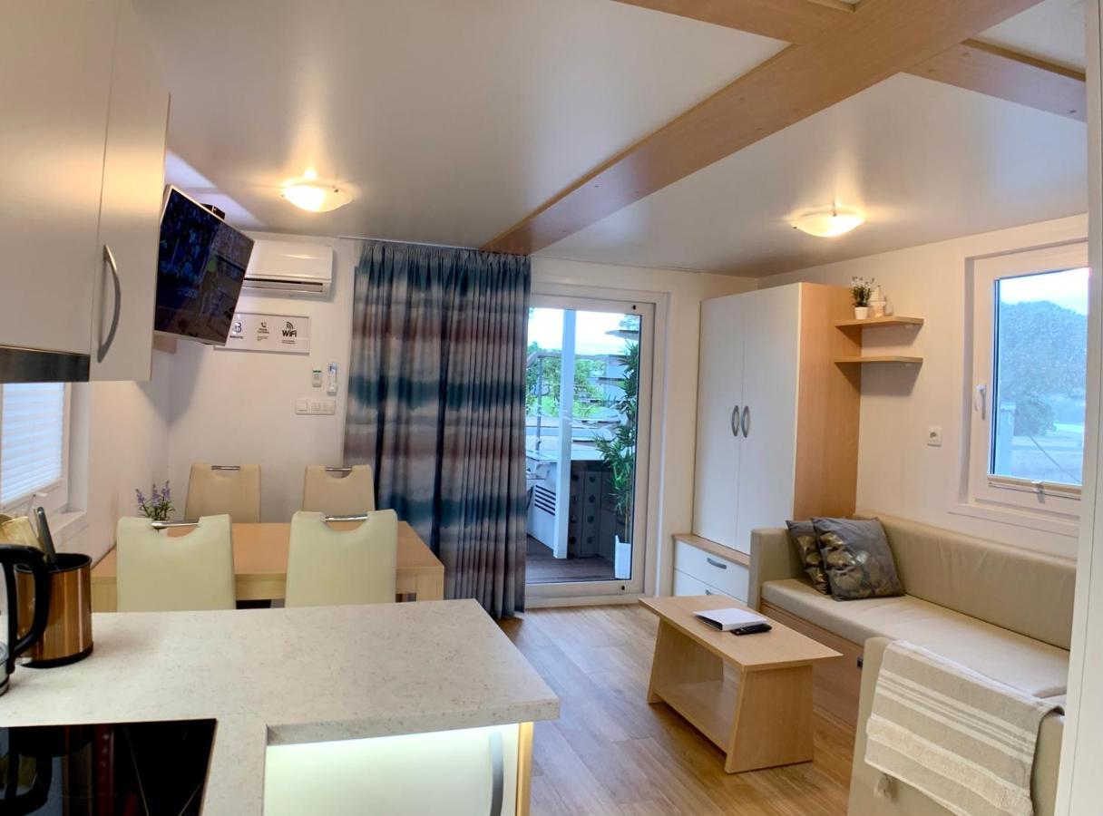 Bellavista Houseboat Apartment Portorose Екстер'єр фото